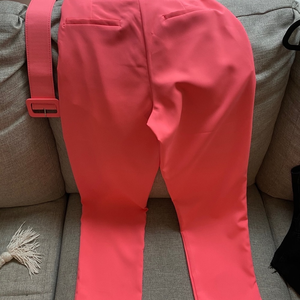 Hot pink cigarette pant